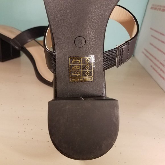 Two Strap open Toe Low Heel - Picture 3 of 4